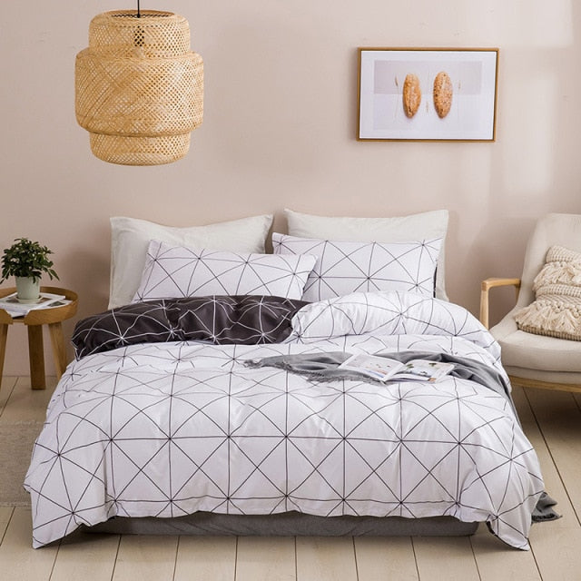 Modern Geometric Pattern Pink Soft Queen Duvet Cover Set